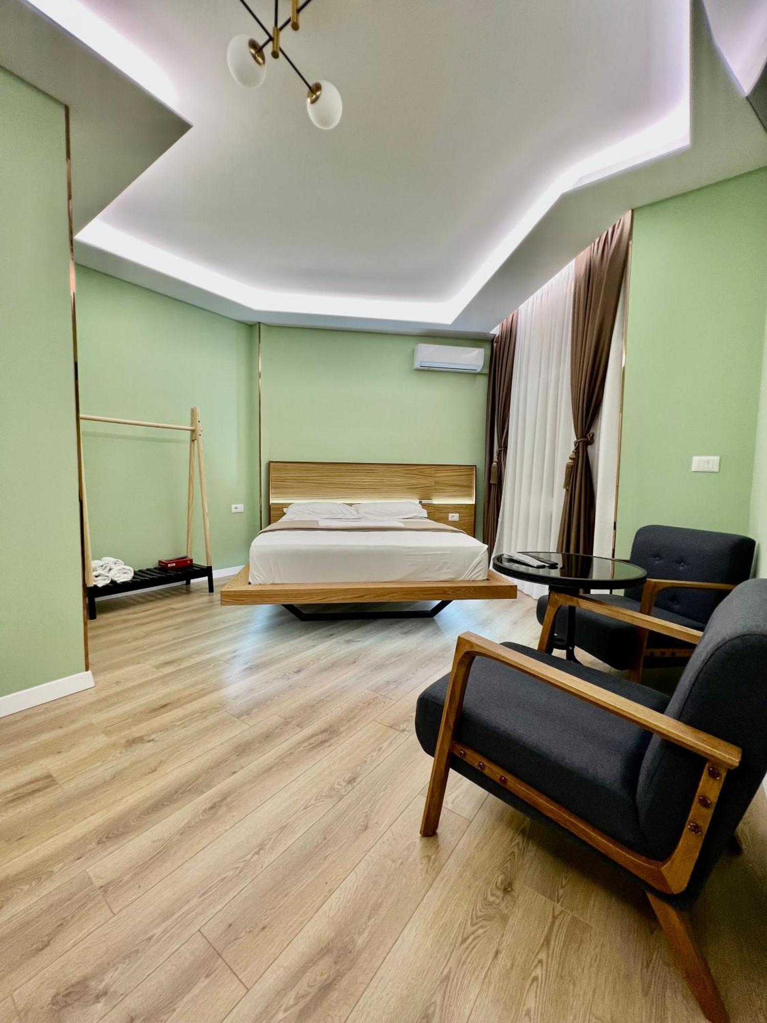 Spiranca Luxury Suites Тирана Экстерьер фото
