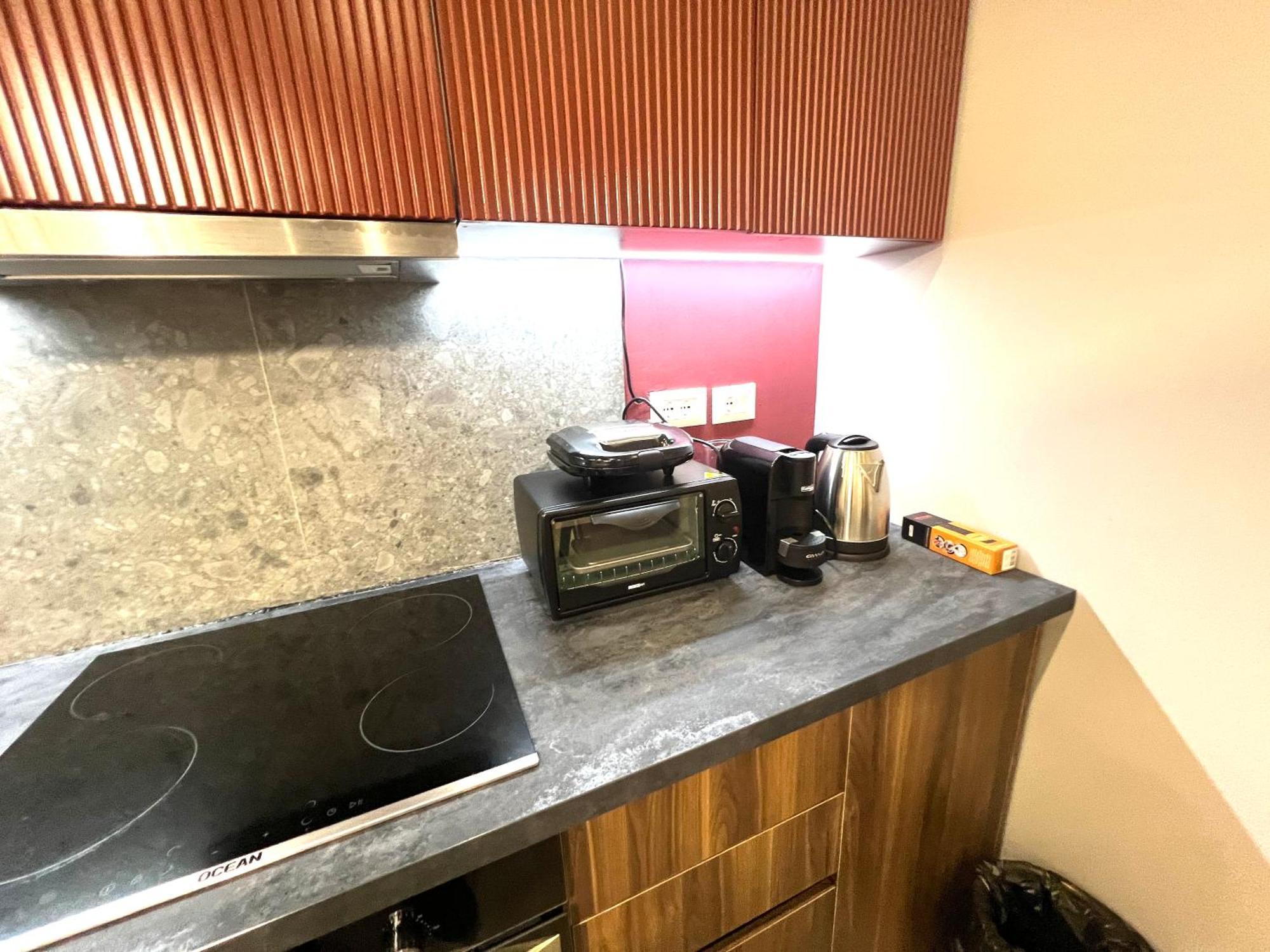 Spiranca Luxury Suites Тирана Экстерьер фото